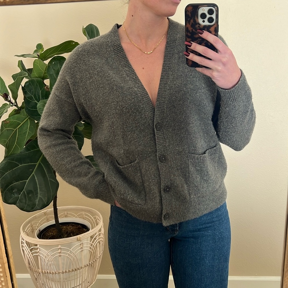 MADEWELL: Grey Heather boxy cardigan size small